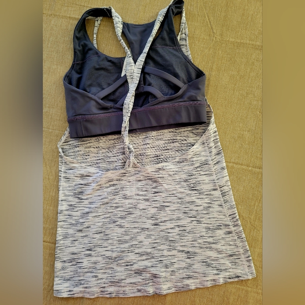 Lululemon 2 In 1 Tank Top Size 6 - Picture 2 of 3